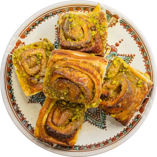 Pistachio snails on a Kosiv ceramic plate